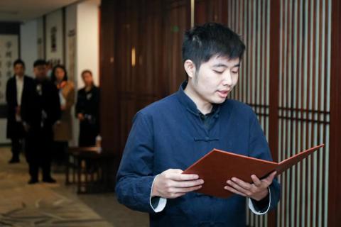 罗湖区人大常委副主任谭会茹一行莅临c7娱乐调研