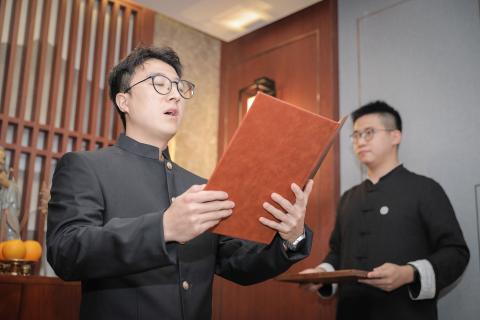 罗湖区委统战部副部长、工商联党组书记叶志伟一行到c7娱乐调研